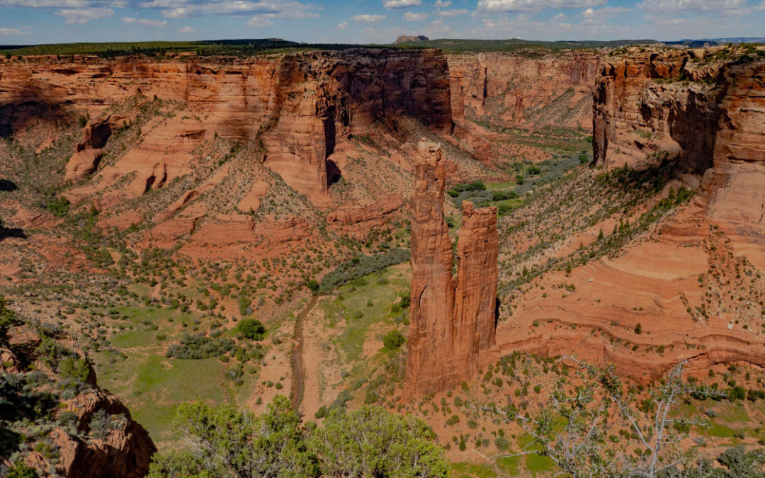 Canyon De Chelly National Monument Is An Underrated & Worthy Spot To Visit